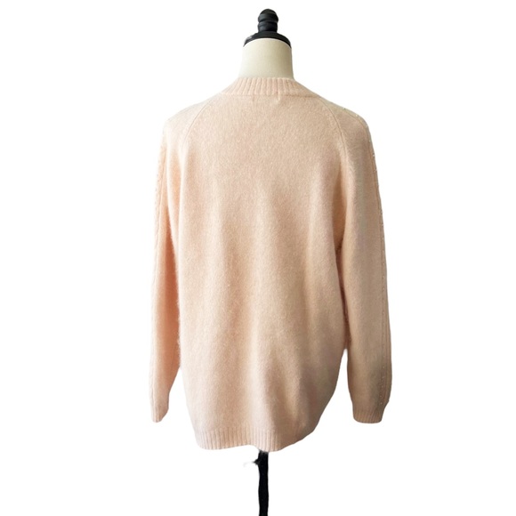 Styled by Yorn Vintage Angora Pearl Sweater | LARGE - Picture 4 of 9